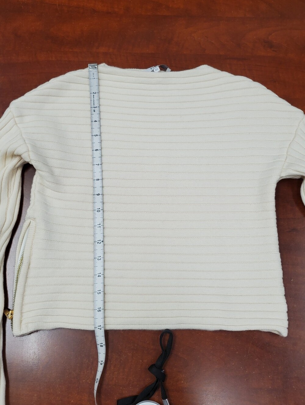 Tibi Sweater - Picture 4 of 7